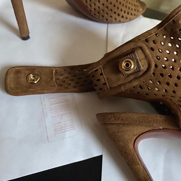 Louis Vuitton brown suede open toe perforated ankle stra boots heels booties 7.5 - Picture 5 of 10